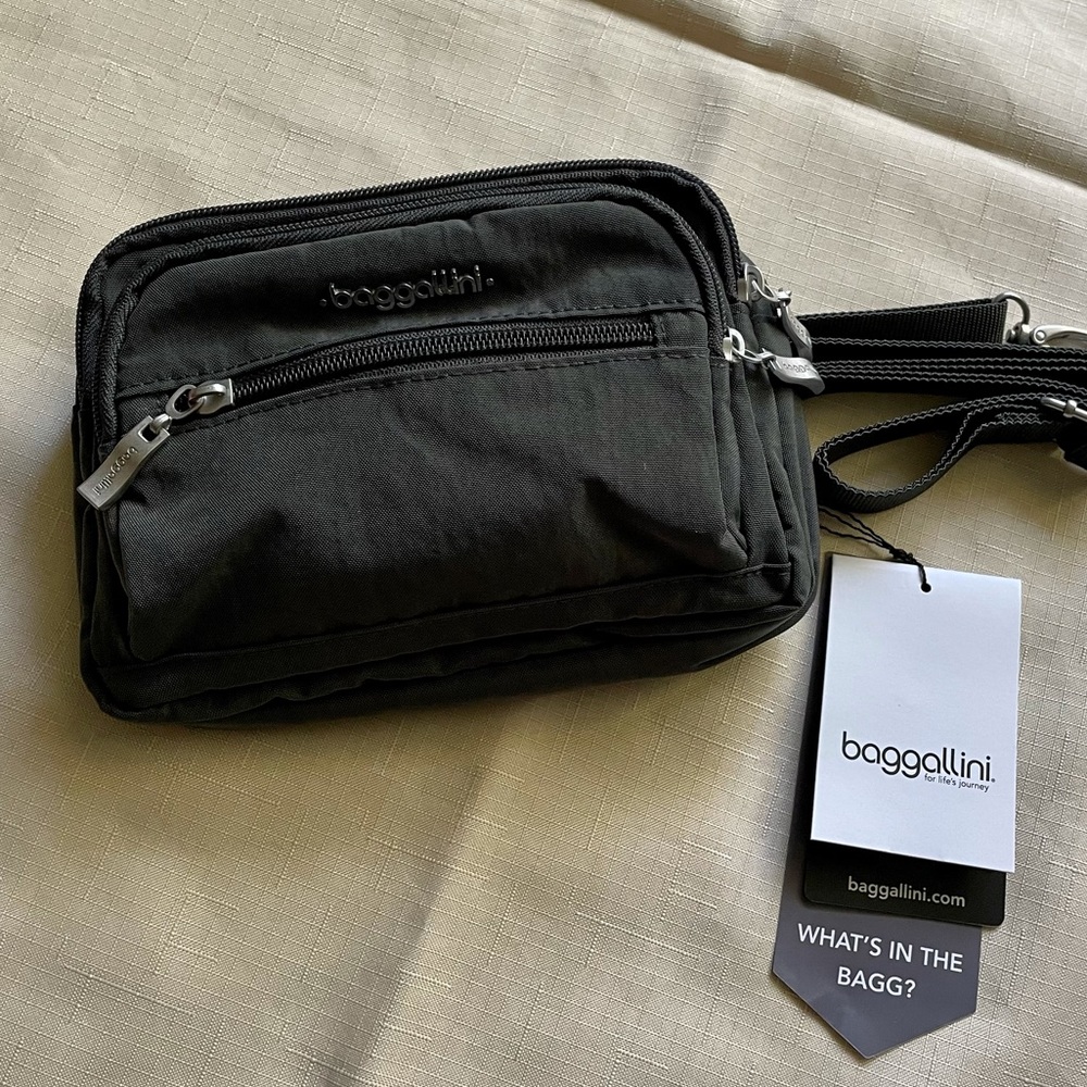 baggallini Triple Zip Bag